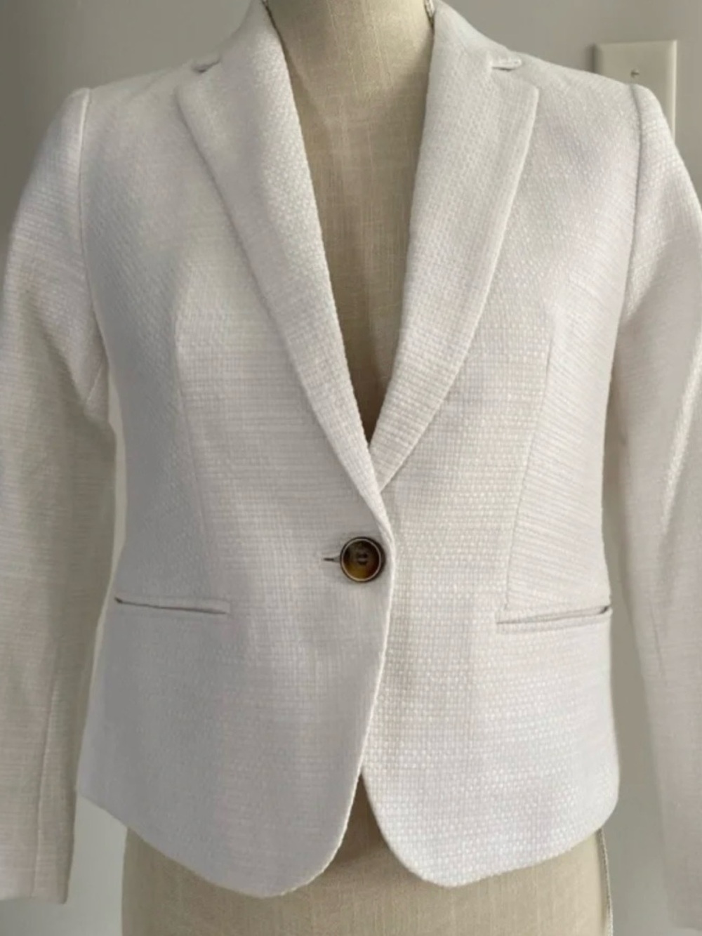 Ann Taylor Cream Tweed Textured Single-Button Blazer
